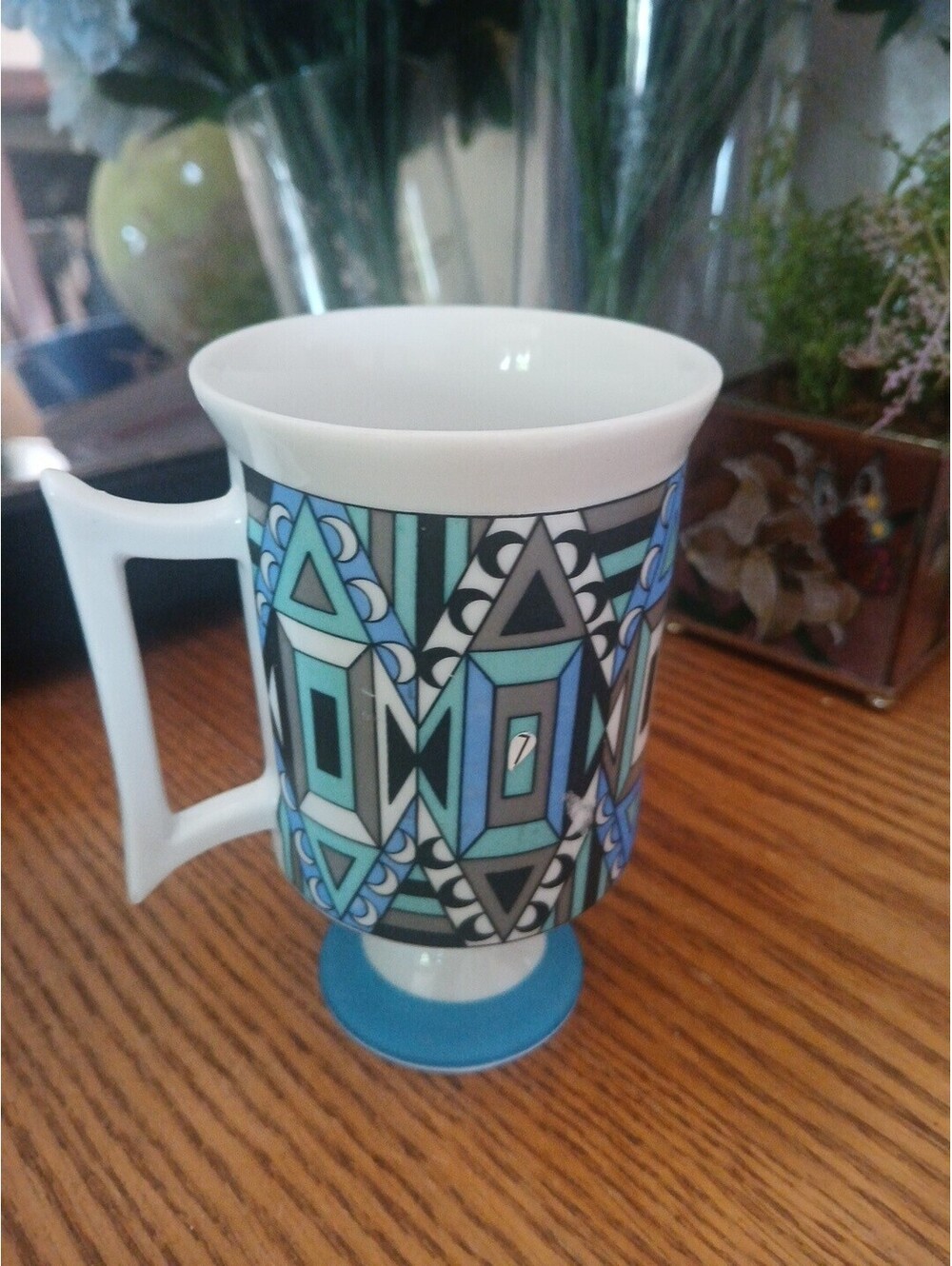 Vintage 1960s Mid Century ROYAL CROWN Footed Mug ISCHIA by PIA Pedestal Tea Cup